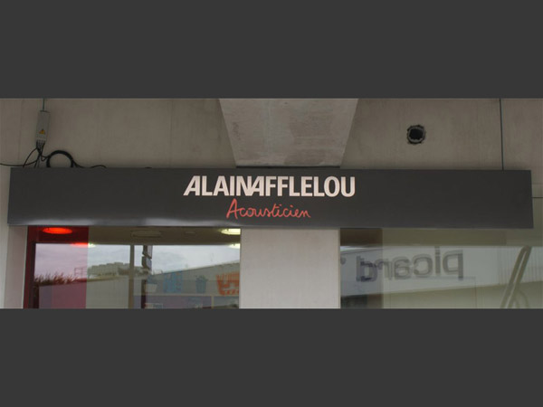 Éclairage diffusant néon